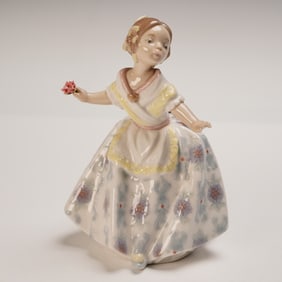 Lladro Porcelain Figurine, Carmencita 1005373