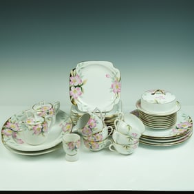 38pc Noritake Japan Handpainted Azalea China Dinnerware Set