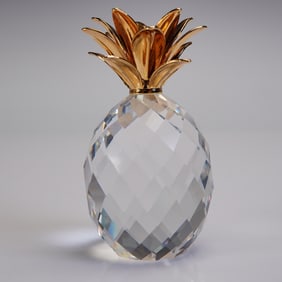 Swarovski Crystal Small Pineapple with Gold Leaves Table Accessory