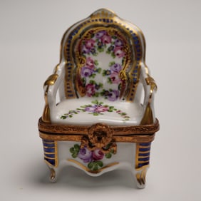 Limoges France Petit Chair Form Hinged Porcelain Treasure Box