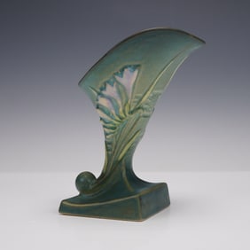 Roseville Pottery, Zephyr Lily Vase 197-6, Green Glaze