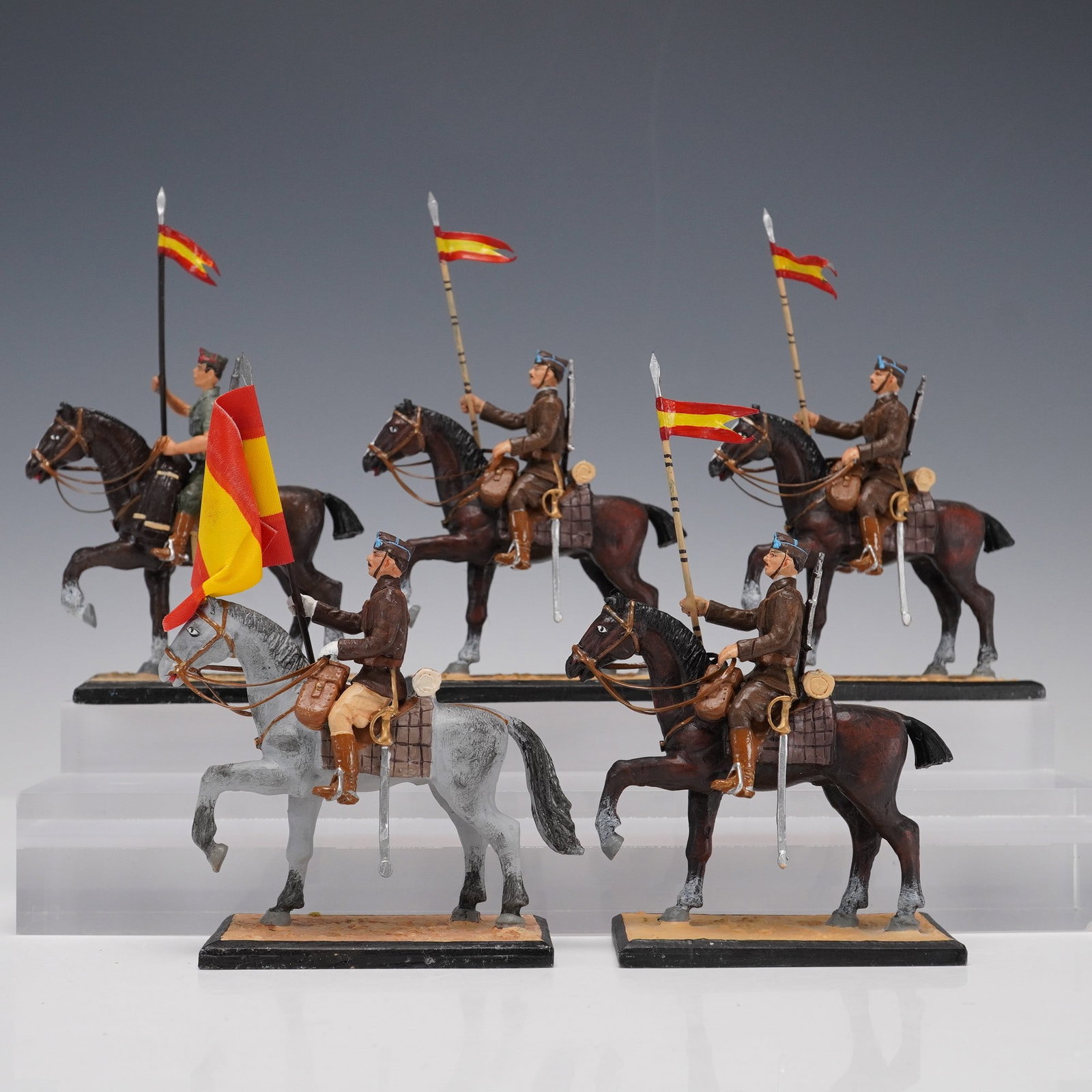 5pc Alymer Spanish Civil War Toy Soldiers Lancer Cavalry 1939: Set of five lead cavalry figures by Alymer of Spain, depicting Spanish Lanceros from the Escuadron de Lanceros as they appeared in 1939 during the Spanish Civil War. Each mounted figure is hand-painte