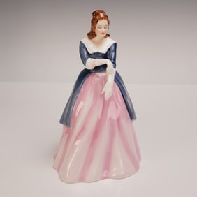 Royal Doulton Figurine Maxine HN3199
