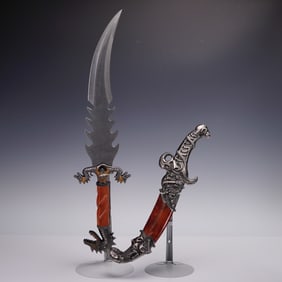 2pc Fantasy Display Knives With Sculpted Handles