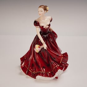 Royal Doulton 2010 Figurine of the Year Sophie HN5376