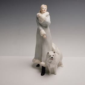 Royal Doulton Figurine, A Winters Walk HN3052