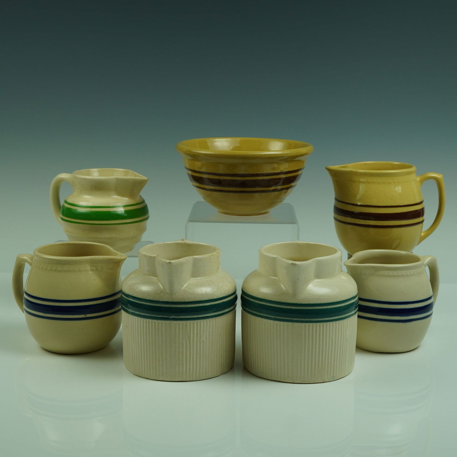 7 Pc. American Yellowware & Stoneware Mixing Bowls & Cream Pitchers (1 of 5)