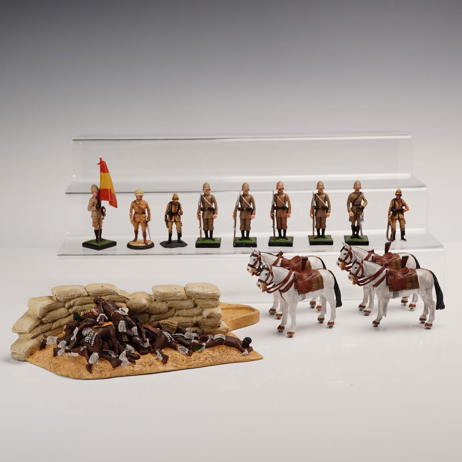 14pc Mixed Colonial-Era Figures, Horses, and Diorama Base (1 of 9)