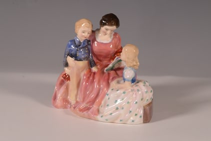 Bedtime Story HN1949 - Royal Doulton Figurine