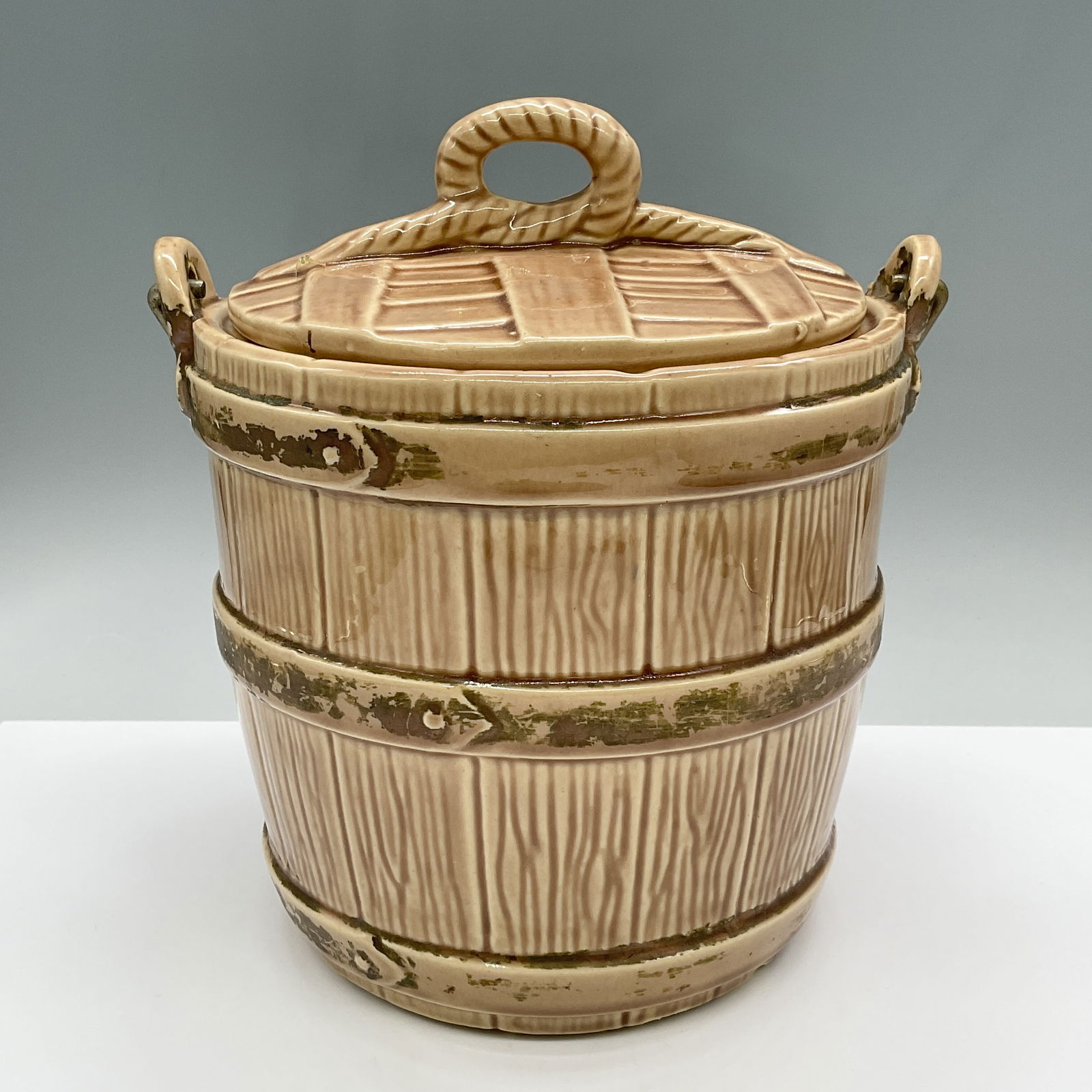 McCoy Cookie Jar with Lid, Barrel Basket Bucket (1 of 4)
