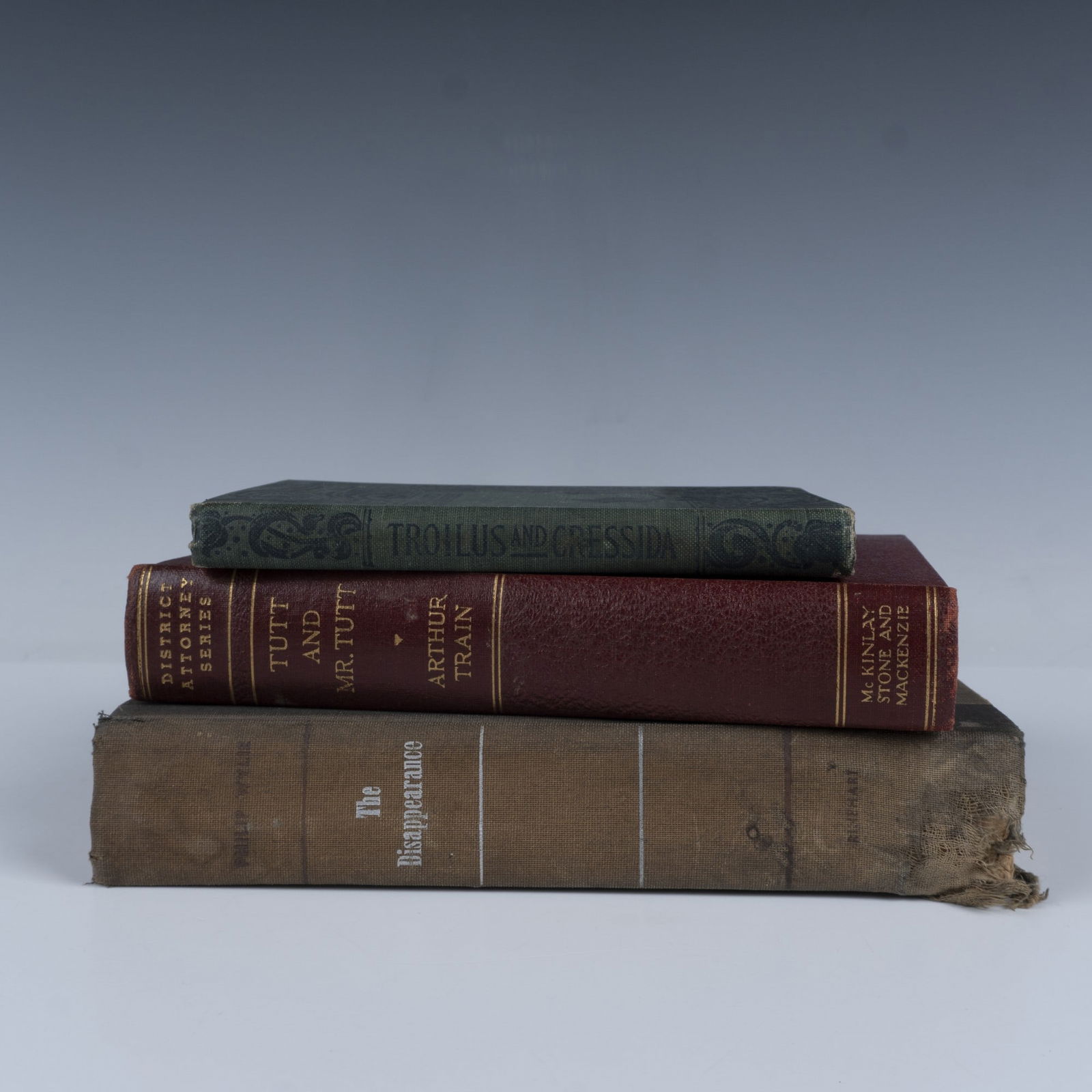 3 Fiction Novels Hardcover Books, Shakespeare, Train & Wylie (1 of 4)