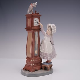 Lladro Porcelain Figurine, Bedtime 1005347