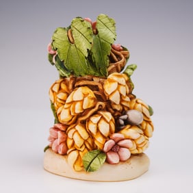 Harmony Kingdom Covered Box Figurine, Hops
