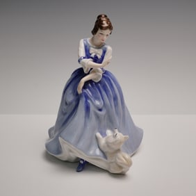 Royal Doulton Figurine, Lorraine HN3118