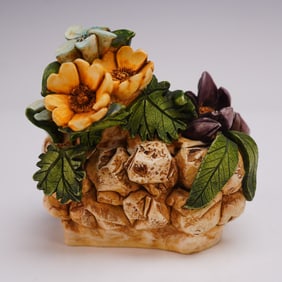 Harmony Kingdom Covered Box Figurine, Alpine Flower