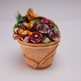 Harmony Kingdom Covered Box Figurine, Summer Bouquet