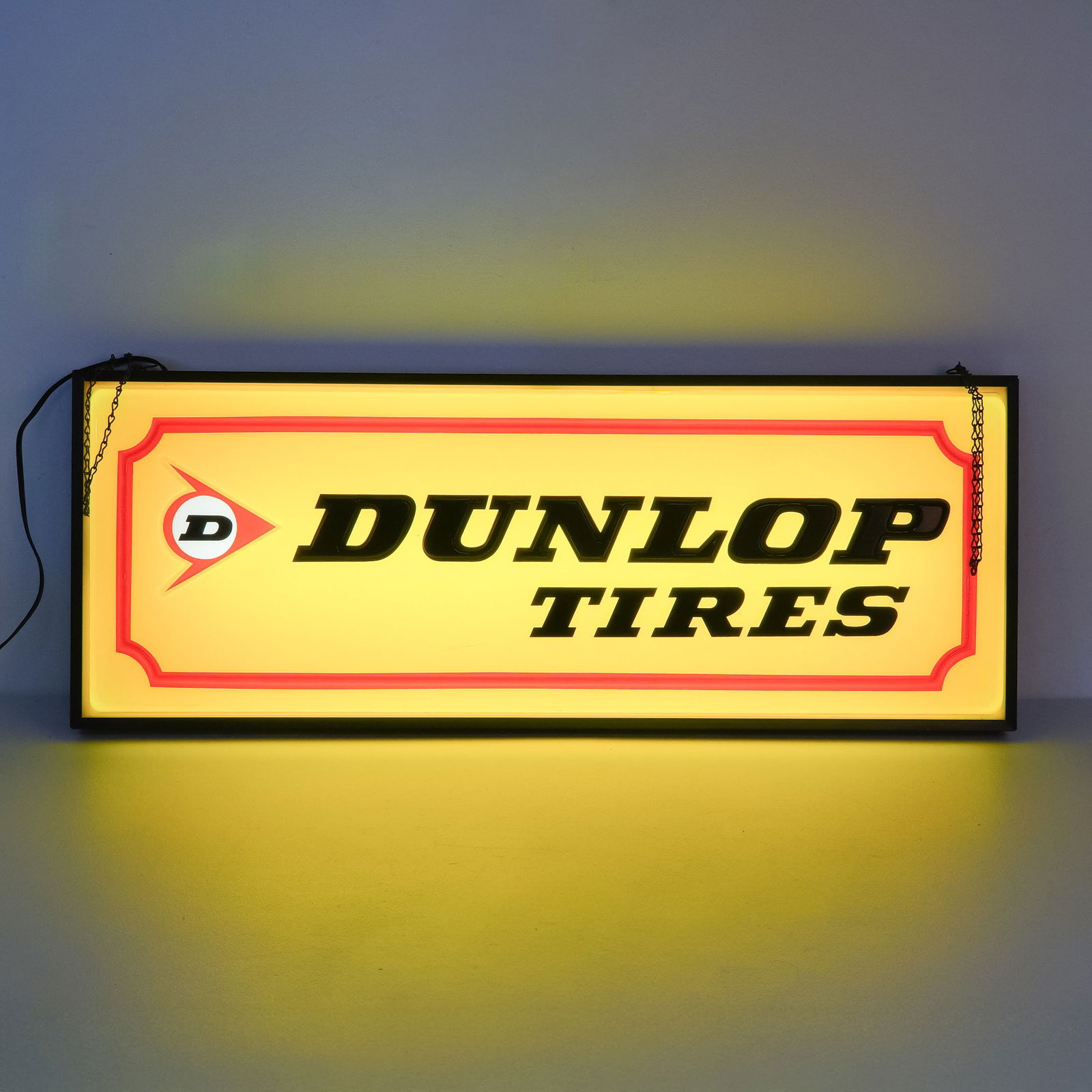 Authentic Dunlop Tires Light-Up Advertising Sign (1 of 3)