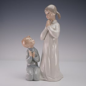 Lladro Porcelain Figurine, Teaching to Pray 1004779