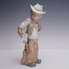 Lladro Porcelain Figurine, Sherriff Puppet 1004969