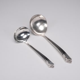 Pair of Oneida Damask Rose Heirloom Sterling Silver Ladles