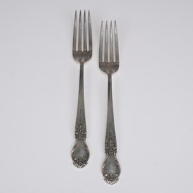 2pc International Sterling Silver Brocade Pattern Forks