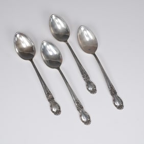 4pc International Sterling Silver Brocade Pattern Teaspoons