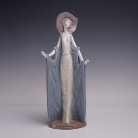 Lladro Porcelain Figurine, Afternoon Tea 1001428