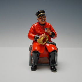 Royal Doulton Figurine, Past Glory HN2484