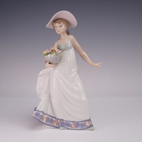 Lladro Porcelain Figurine, Carefree 1005790