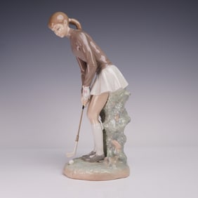 Lladro Porcelain Figurine, Lady Golfer 1004851