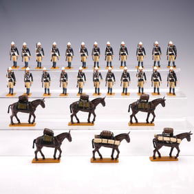 28pc El Templario Lead Toy Soldiers Postal Regiment Marching Set