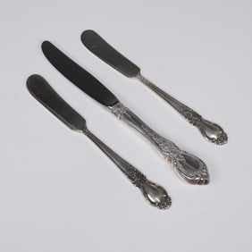 3pc International Sterling Silver Brocade Butter Spreaders, + Towle Knife