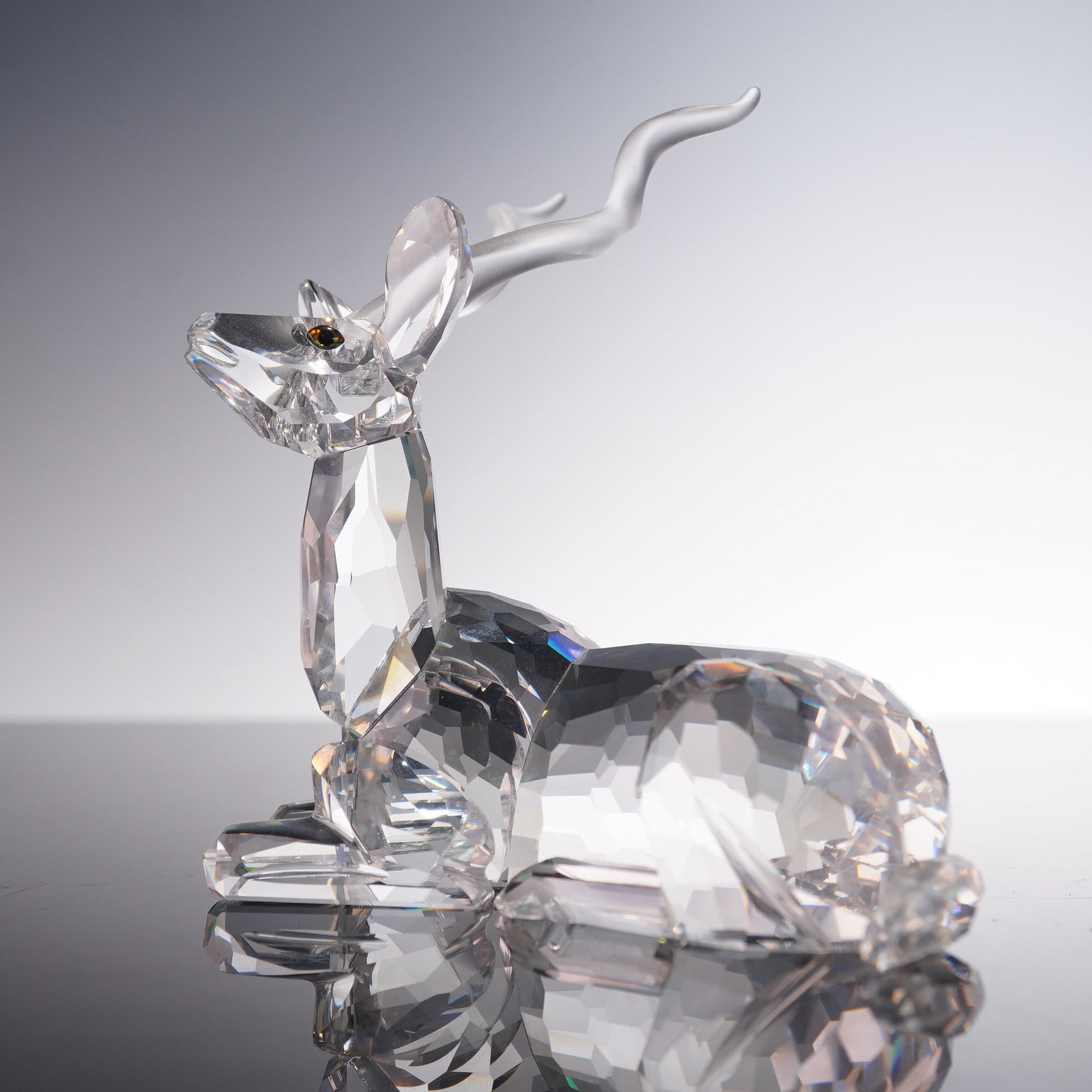 Swarovski Crystal Figurine, Inspiration Africa, Kudu, 175703: This exquisite Swarovski crystal figurine, titled Kudu from the Inspiration Africa collection, exemplifies the brand's renowned craftsmanship and attention to detail. Issued under code 175703, this el