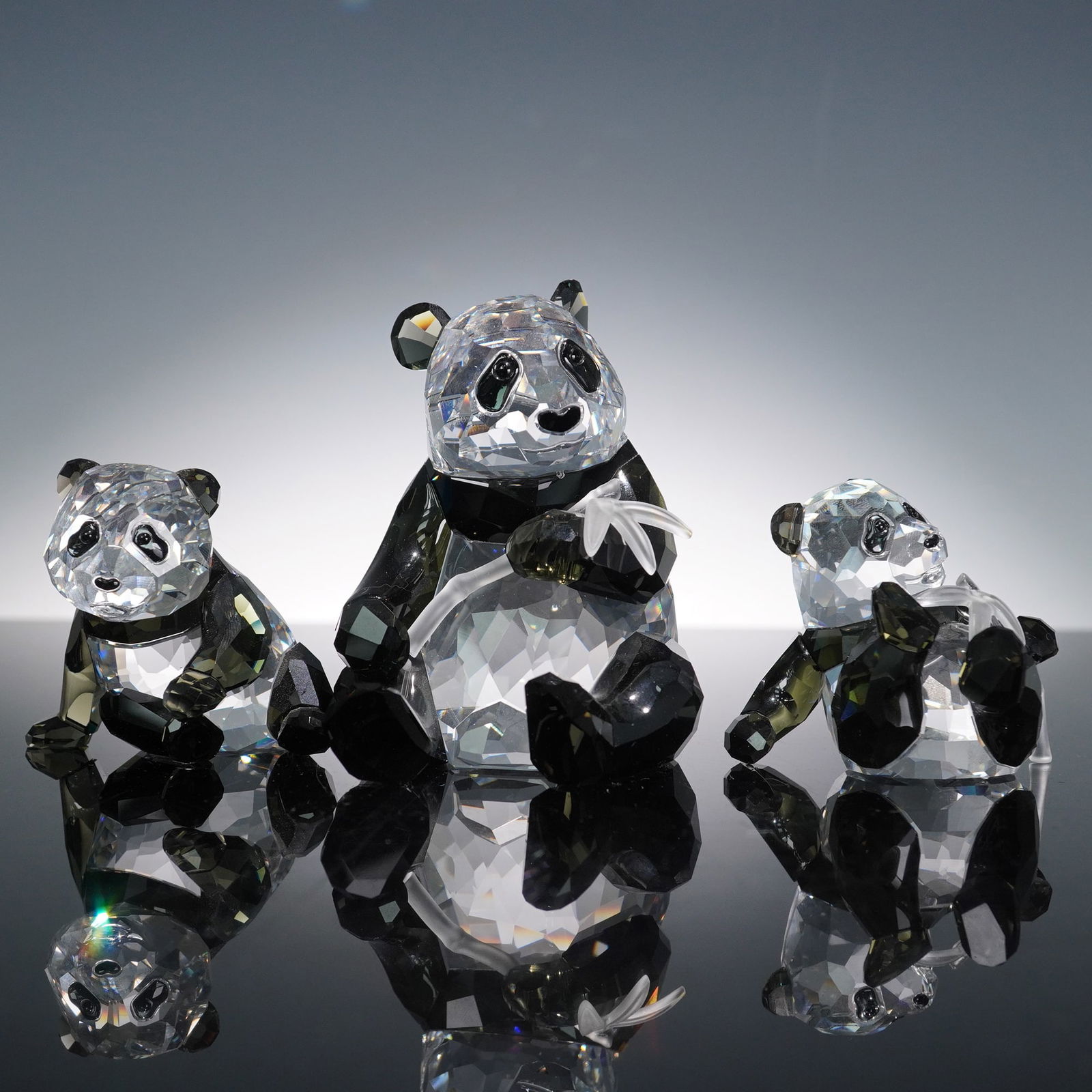 3pc Swarovski Crystal Mother and Cubs Panda Bear Figurines (1 of 7)