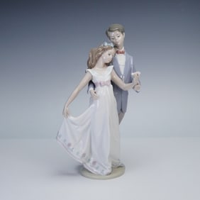 Lladro Porcelain Figurine, Now & Forever 1007642