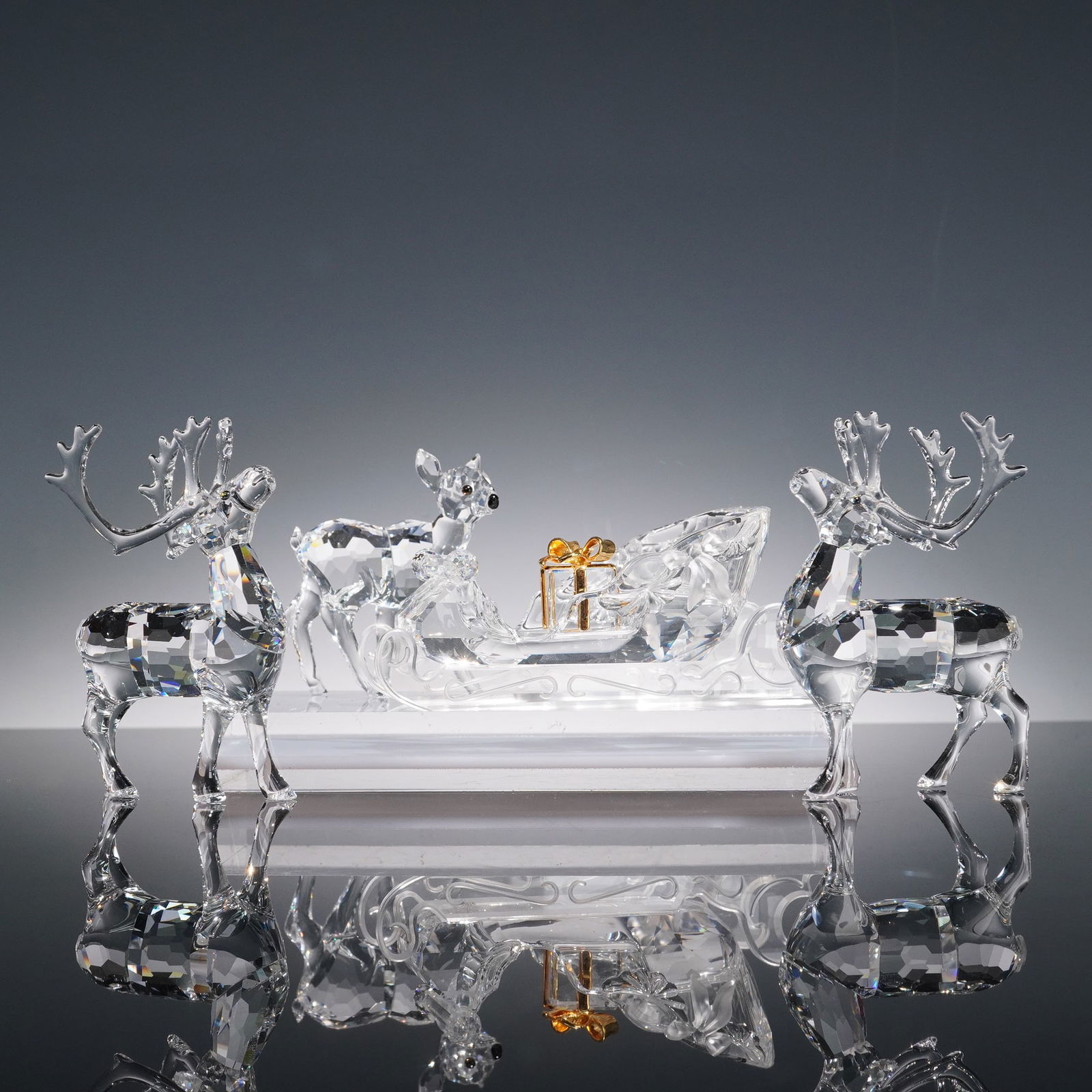 5pc Swarovski Crystal Sleigh and Reindeer Figurines (1 of 6)