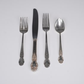 4pc International Silver Flatware Set, Brocade Pattern
