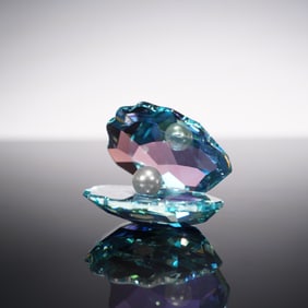 Swarovski Crystal Figurine, Shell with Pearl, Small Blue 1120198