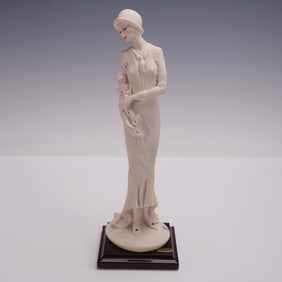 Florence Giuseppe Armani Figurine, Lady with Flowers 0413F