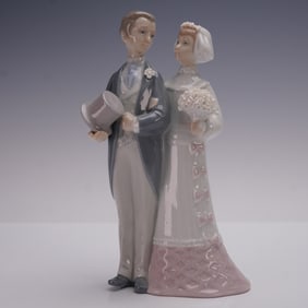 Lladro Porcelain Figurine, Wedding 1004808