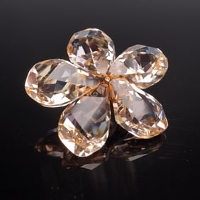 Swarovski Crystal Figurine, Silk Moonlight Diona 956809