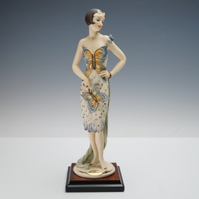 Florence Sculture d'Arte Giuseppe Armani Figurine, Nanette