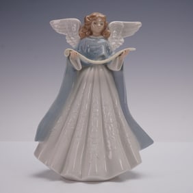 Lladro Porcelain Figurine, Blue Tree Topper 1005719
