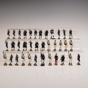 35pc Alymer and Tradition French Foreign Legion Lead Toy Soldiers Figures