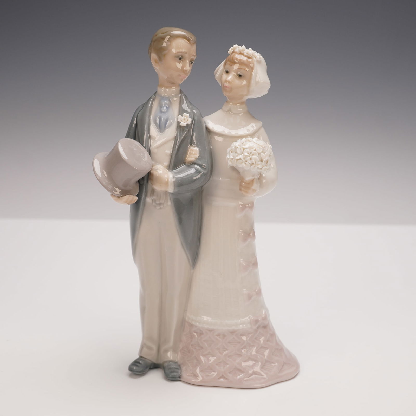 Lladro Figurine, Wedding 1004808 (1 of 3)