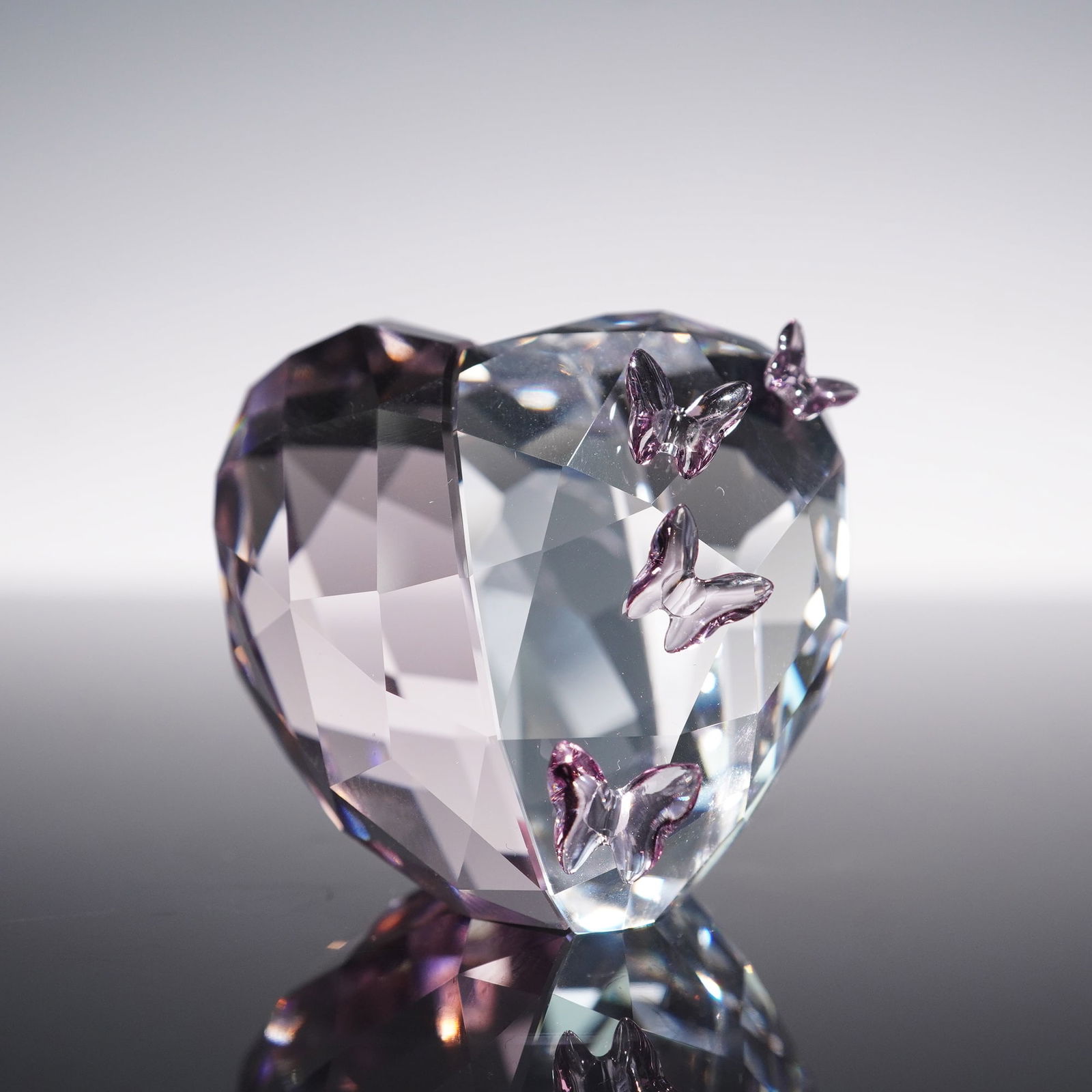 Swarovski Crystal Medium Violet Love Heart Paperweight (1 of 7)