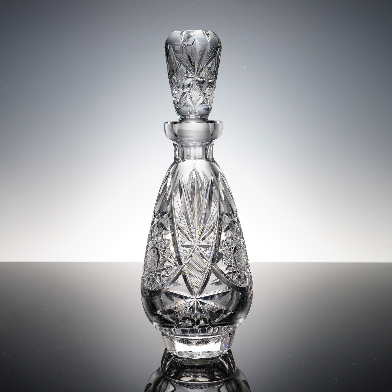 Brilliant Cut Crystal Decanter with Stopper: Starburst-Hobstar Design (1 of 5)
