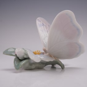 Lladro Porcelain Figurine, Refreshing Pause 1006330