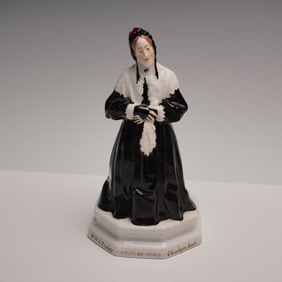 Royal Doulton Figurine, Charley's Aunt HN35