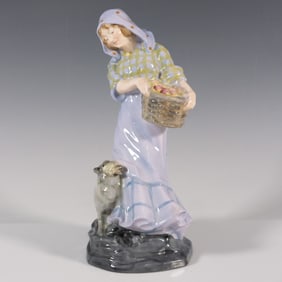 Rare Royal Doulton Porcelain Figurine, Fruit Gathering HN476